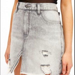 We The Free Relaxed & Destroyed Skirt Light grey